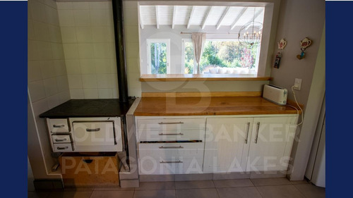 Imagen 10 de 30 de Venta Casa 282m2 Lote 2291 M2 C/hermosa Vista Al C. Bayo Bº Rincón De Lynch Villa La Angostura
