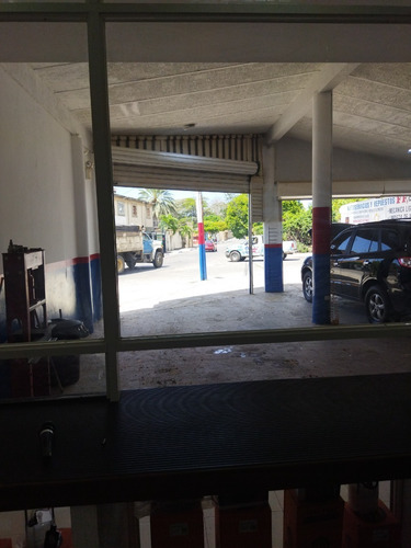 Imagen 3 de 11 de Local Con Excelente Ubicación En El Poblado Porlamar