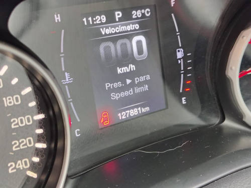 Fiat Toro 1.8 16v Freedom Flex 4x2 Aut. 4p
