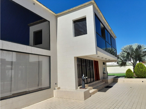 En Venta Casa Moderna 780m2 Los Nuevos Teques