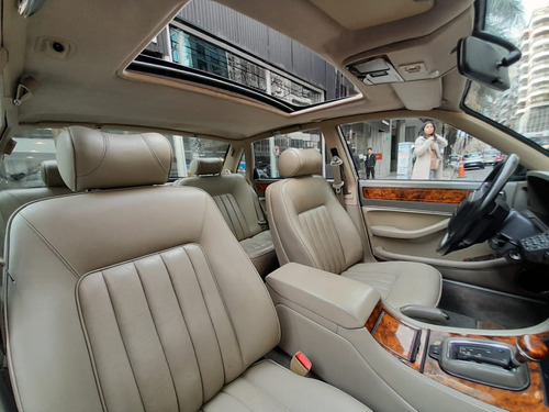 Jaguar Daimler Double Six