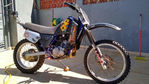 Yamaha Dt 200