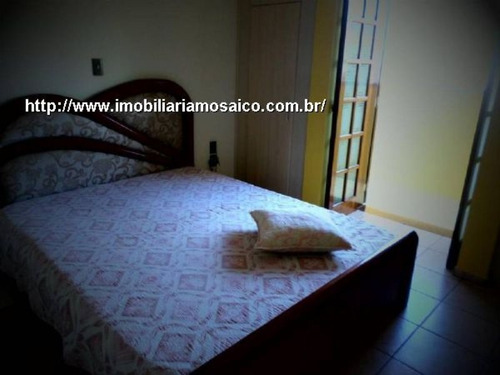 Imagem 12 de 25 de Casa Na Região Da Ponte São João, Com 03 Dormitórios E Edícula, 02 Vagas De Garagem - 88923 - 4491498