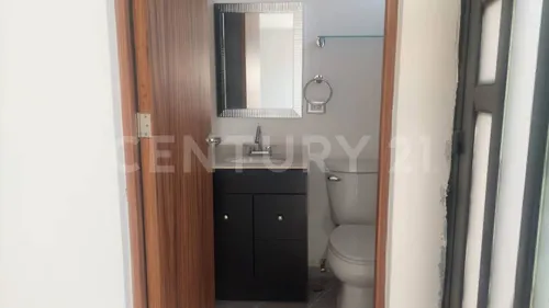 Venta De Casa, Recámara En Pb+2 Recámaras De Excelente Tamaño, Av 11 Sur, Puebla