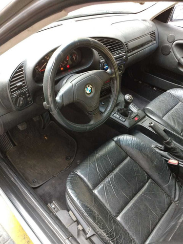 Bmw Serie 3 2.5 325i Sedan