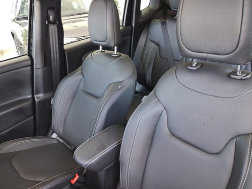 Imagen 15 de 17 de Jeep Renegade 1.3 Longitude 2023 Entrega Inmediata