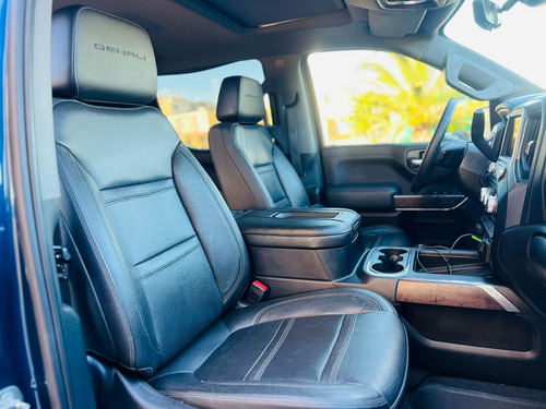 GMC Sierra 6.2 Denali Dvd At