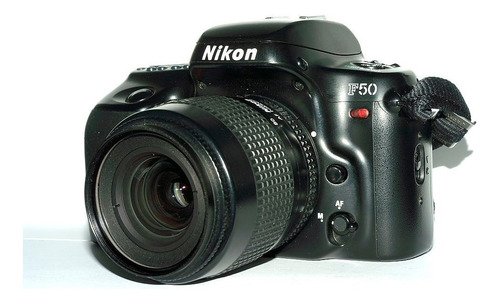 Camera Nikon F50 Analógica+lente 35-80mm (usa Filme)