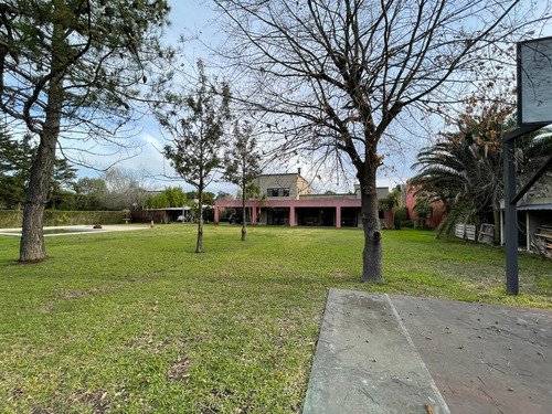 Venta Casa 3 Dor-parque-piscina- Dependencias- El Rodeo-brandsen