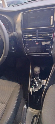 Toyota Yaris 1.5 107cv Xls Cvt