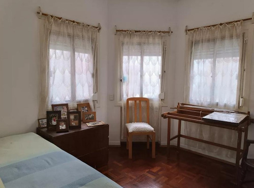 Venta Apartamento 4 Dormitorios Centro Sobre Calle PaysandĂș