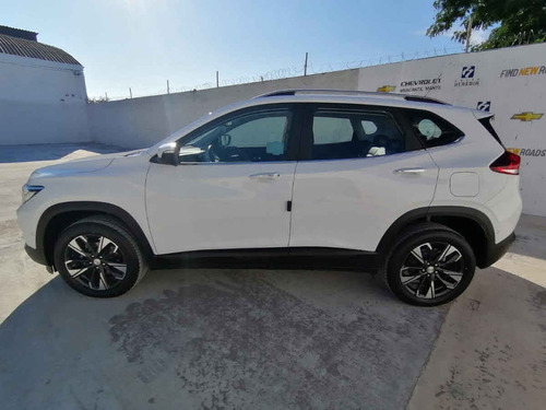 Imagen 2 de 15 de Chevrolet Tracker 2022 5p Premier L3/1.2 Aut