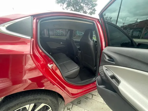 Chevrolet Onix 1.0T Premier Sedan At