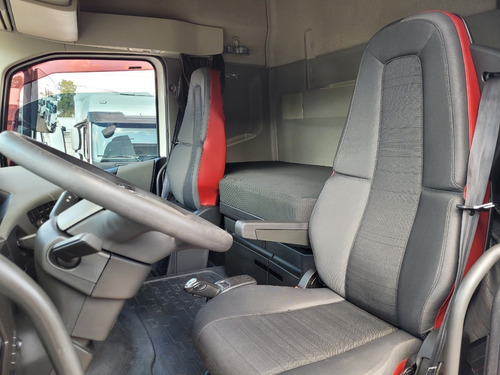 Imagem 8 de 14 de Volvo Fh 460 Ano 2018/19 6x2 Automático Globetrotter