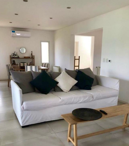 Casa En Alquiler Amoblada Con 3 Habitaciones En Araucarias Puertos Del Lago