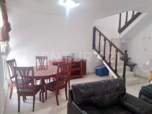 Casa En Venta En Condominio Las Palmas, Tuncingo, Acapulco