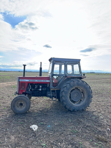 Tractor Massey Ferguson 1215 L - Modelo 1993