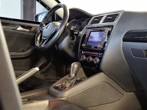Volkswagen Jetta 2.0 TSI HIGHLINE 211CV