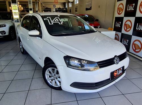 Imagem 2 de 9 de Volkswagen Voyage 1.6 Mi 8v Flex 4p Manual