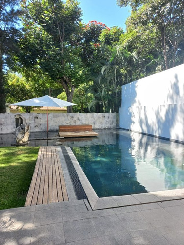 Casa En Privada En Real Las Quintas, Cuernavaca, Morelos