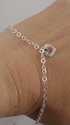 Imagem 2 de 6 de Pulseira Coração Elos Brilhantes 17 Cm Prata 925 Maciça