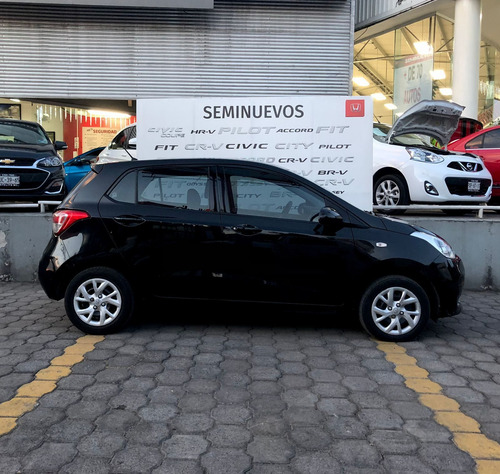Imagen 4 de 15 de Hyundai Grand I10 2019 1.2 Hb Gl Mid Mt