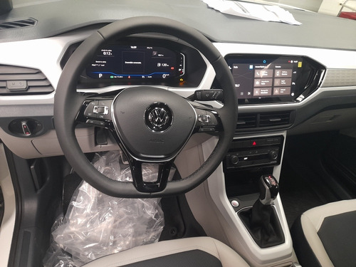 Imagen 10 de 15 de Volkswagen T-cross 2022 1.0 200 Tsi Highline Aut