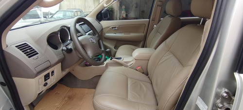 Toyota Hilux SW4 SW4 3.0 diesel