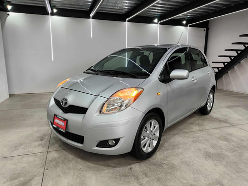 Toyota Yaris 1.5 Hb Premium Aa Ee At