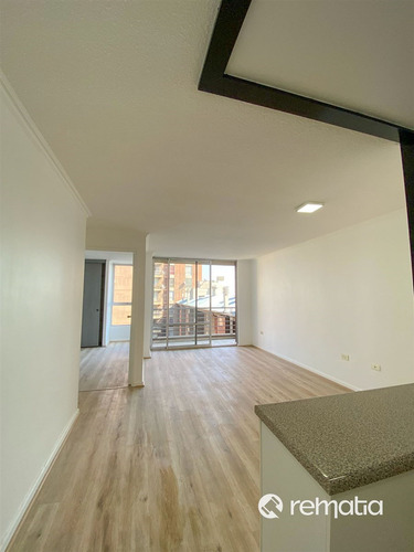 Departamento En Venta De 1 Dorm. En Santiago