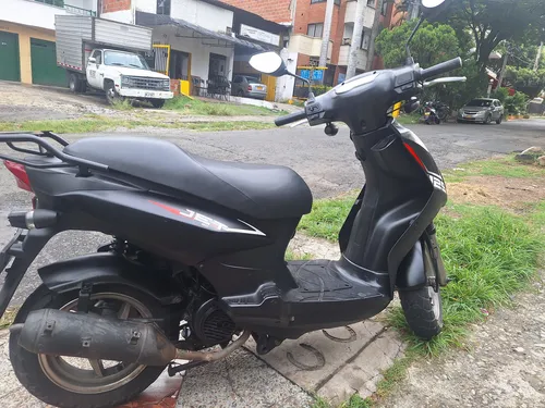 Akt Jet Color Negro 125 Modelo 2022 Único Dueño