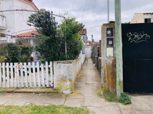 Ph En Venta - 3 Dormitorios 1 Baño - 453mts2 - Santa Teresita