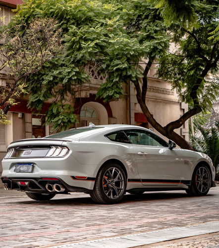 Ford Mustang 5.0 Gt 421cv