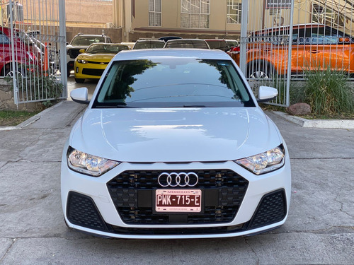 Audi A1 1. 0 Sportback 30 Tfsi Urban