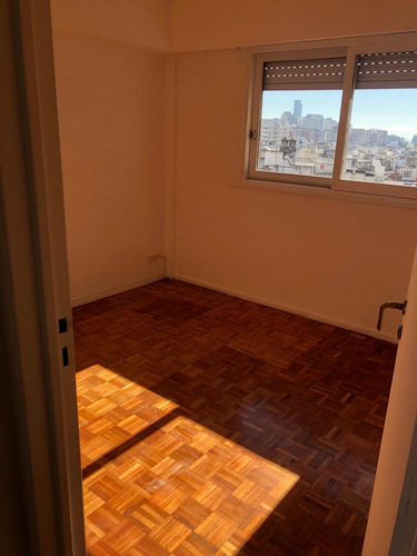 Imagen 6 de 11 de 3 Ambientes En Excelente Ubicación