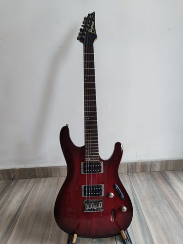 Guitarra Eléctrica Ibanez S421 