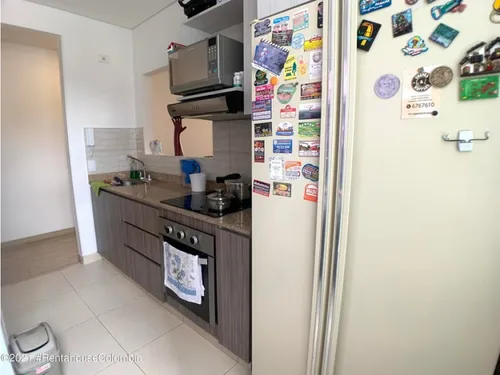 Apartamento En Cedritos(bogota) Rah Co: 25-332