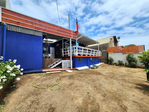 Propiedad + 3 Cabañas Adicionales En El Quisco