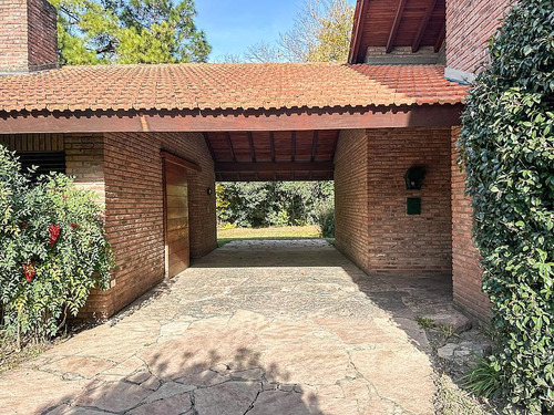 Excelente Casa En Venta Con Vista Al Golf