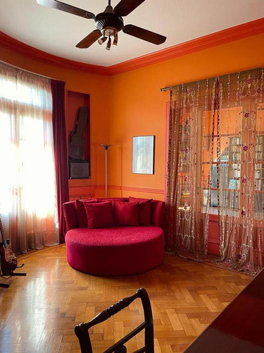 Departamento En Venta - 4 Dormitorios 3 Baños - San Telmo