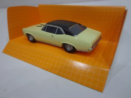 Chevy Coupe De Lujo 1971 Amarillo 1/43 Imperdible Replica