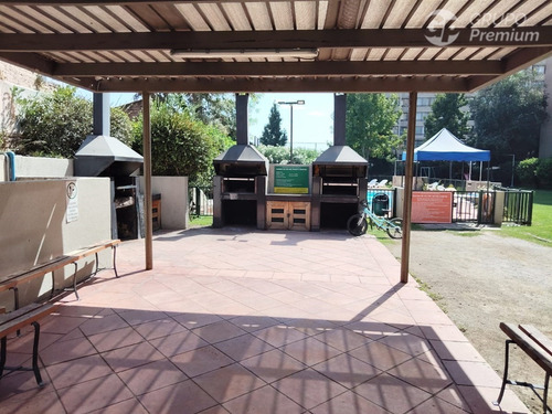 Departamento De 2d, Est. Y Bodega En Venta En Independencia