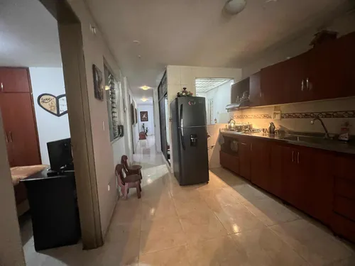 Apartamento Segundo Piso Santamaría Itagüí Cod.040225-25