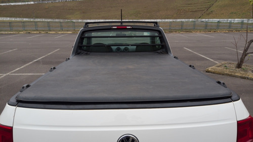 Imagem 10 de 13 de Volkswagen Saveiro 1.6 Robust Cab. Simples Total Flex 2p