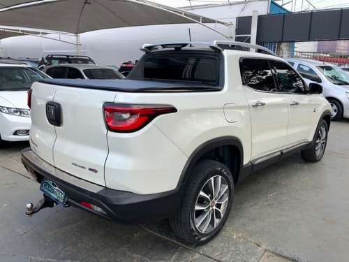 Imagem 6 de 8 de Fiat Toro 2.0 Volcano 4x4 At9 Diesel
