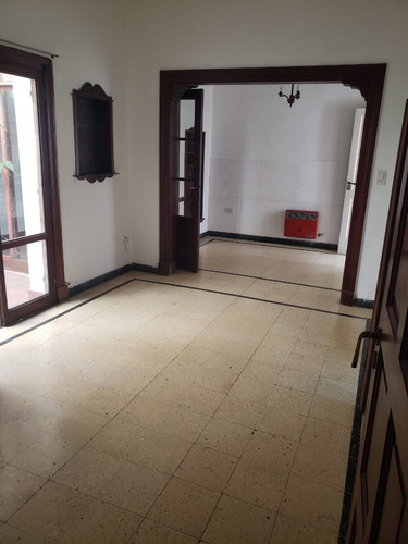 Ph Interno En Venta En Casco Urbano De La Plata.