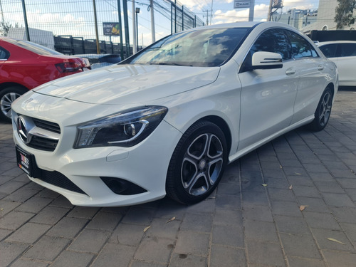 Mercedes-Benz Clase CLA 200 SPORT