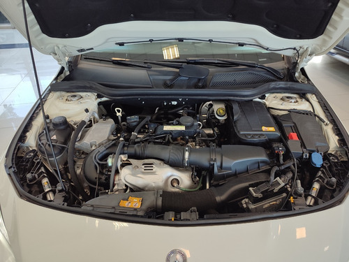 Imagen 4 de 19 de Mercedes Benz Cla 200