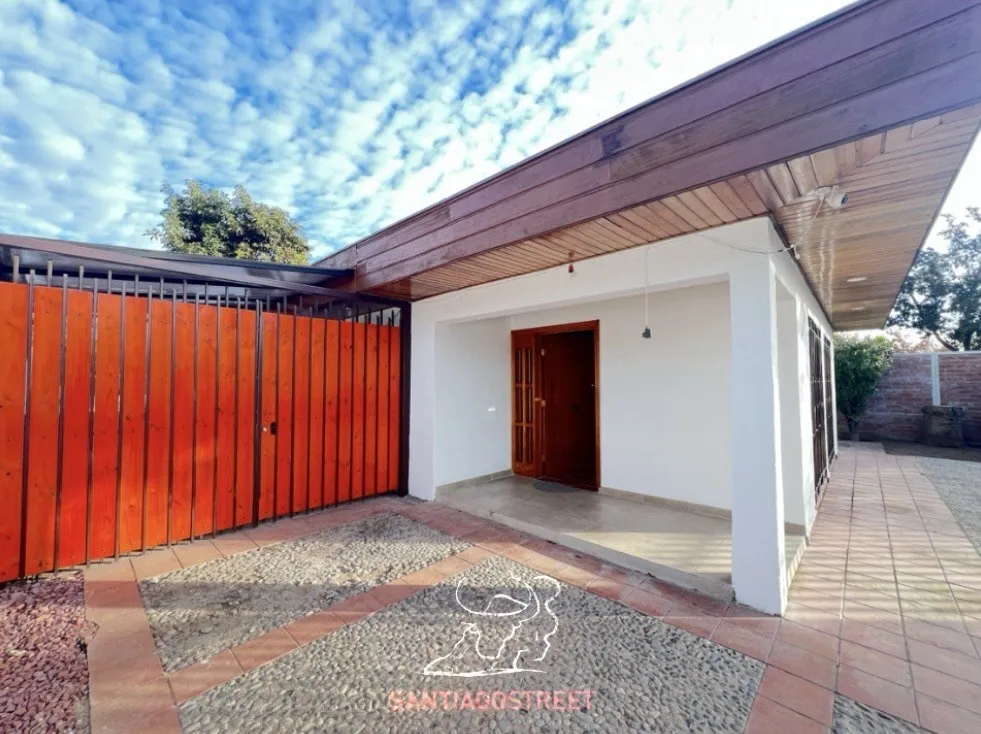 Imagen 2 de 25 de Casa En Arriendo De 5d-3b-2est-1bod 538m2.