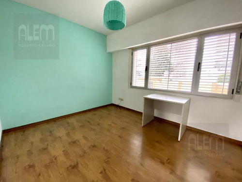 Imagen 9 de 17 de Alem Propiedades | Hermoso Semipiso 3 Amb Con Cochera